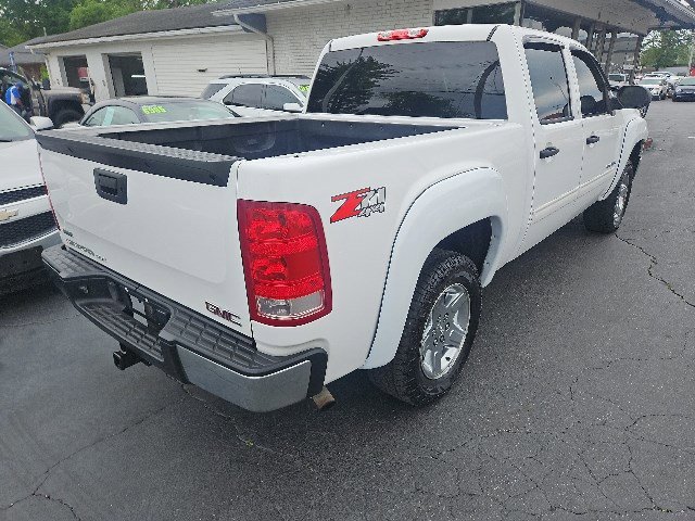 Used 2010 GMC Sierra 1500 SLE w/ Power Pack Plus AWD/4WD image 3