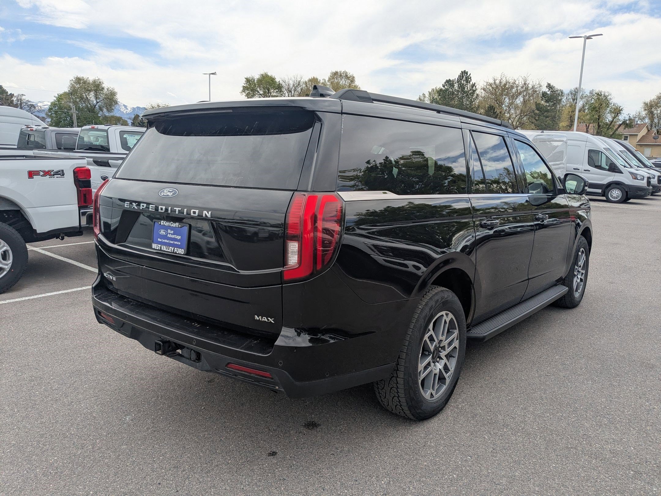 Certified 2025 Ford Expedition Max Active image 3