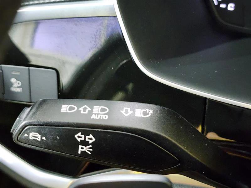 Used 2023 Audi Q3 2.0T Premium image 12