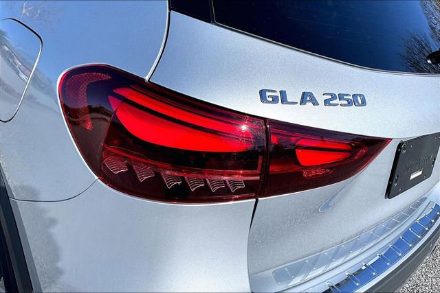 Certified 2026 Mercedes-Benz GLA 250 4MATIC image 15