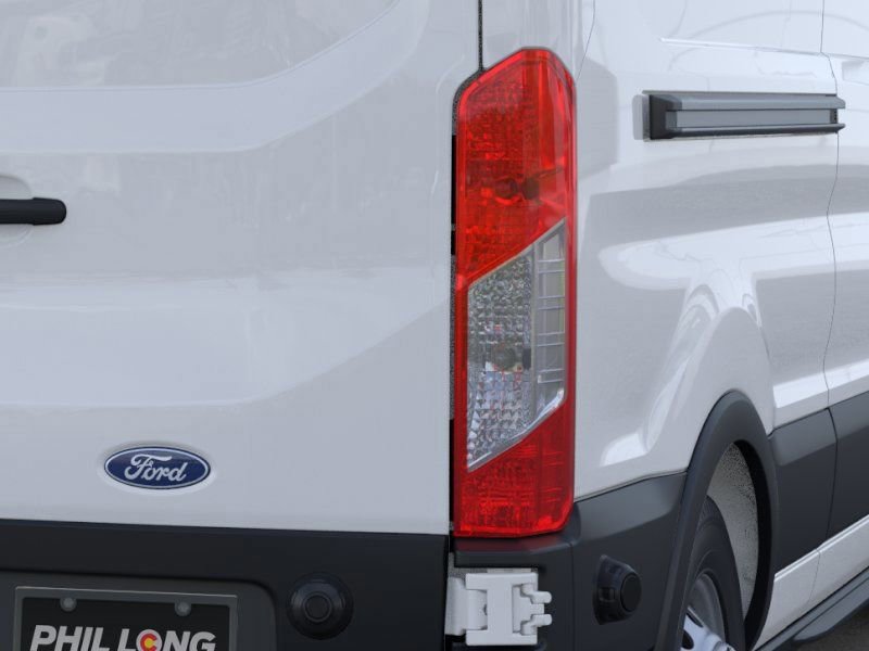 New 2026 Ford Transit 250 148 High Roof AWD image 25