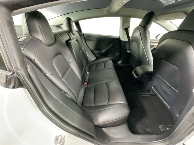 Used 2023 Tesla Model 3 Standard Range image 24