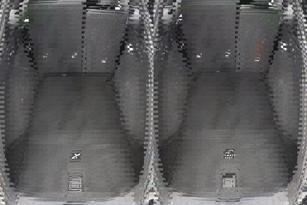 Used 2021 INFINITI QX50 Luxe w/ Appearance Package image 31