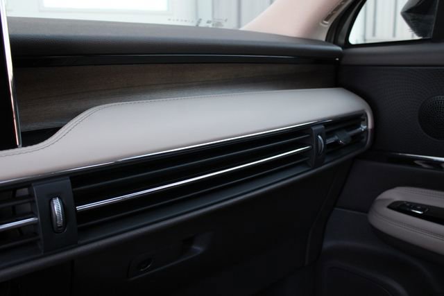 Certified 2024 Lincoln Corsair Grand Touring w/ Equipment Group 301A image 18