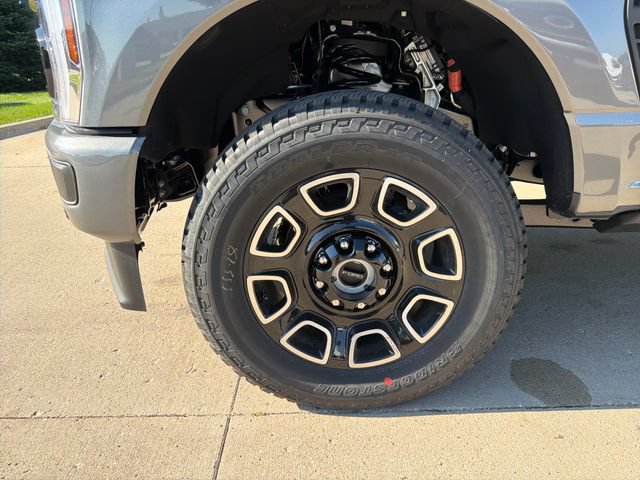 New 2026 Ford F250 Platinum AWD/4WD image 13