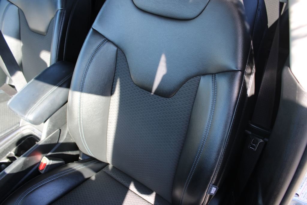 Used 2022 Jeep Compass Latitude image 16