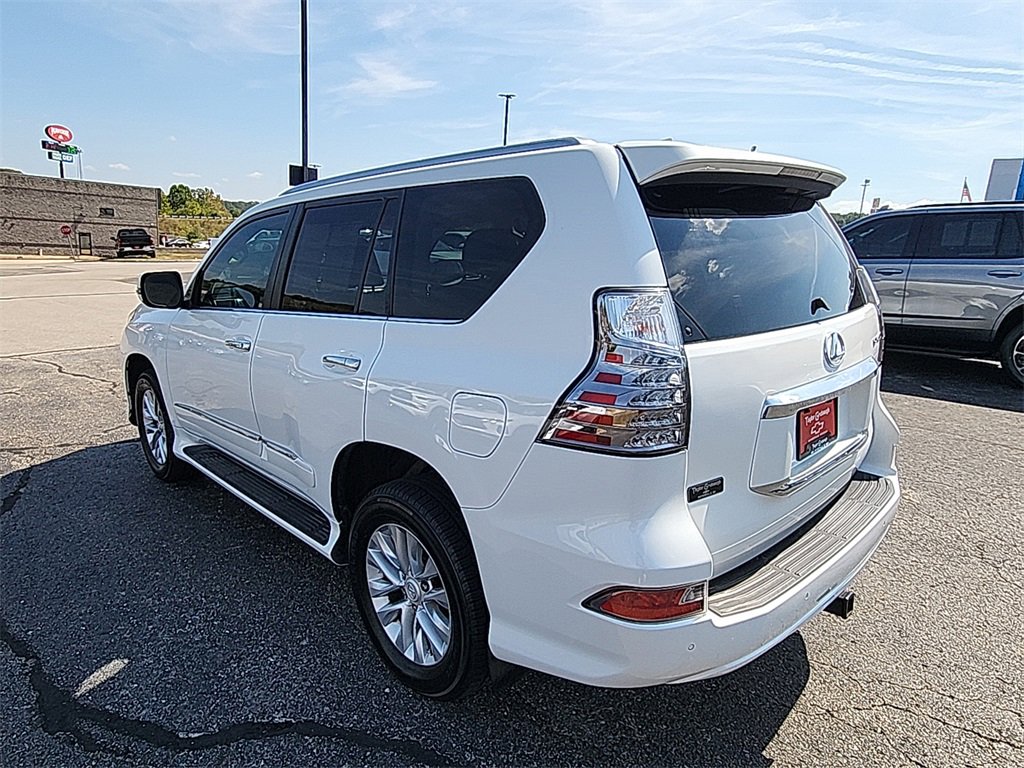 Used 2017 Lexus GX 460 image 6