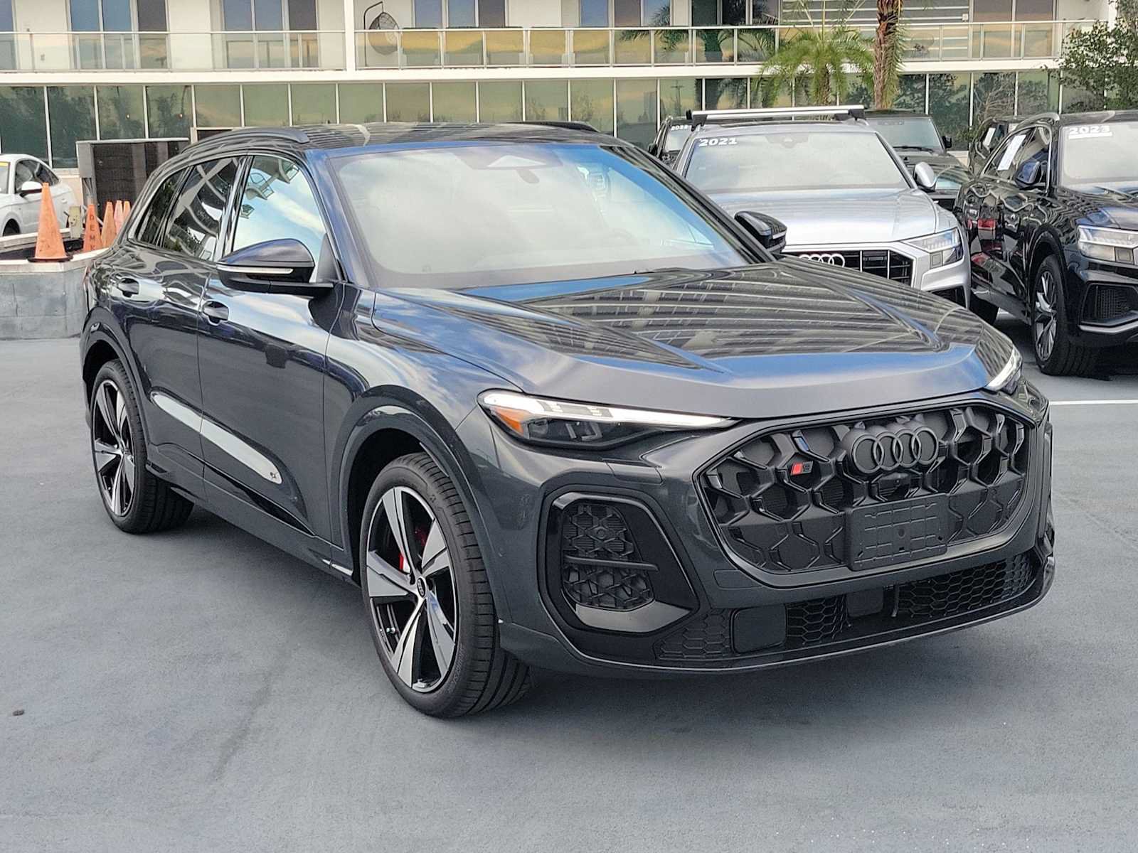 New 2026 Audi SQ5 Premium Plus AWD/4WD image 8