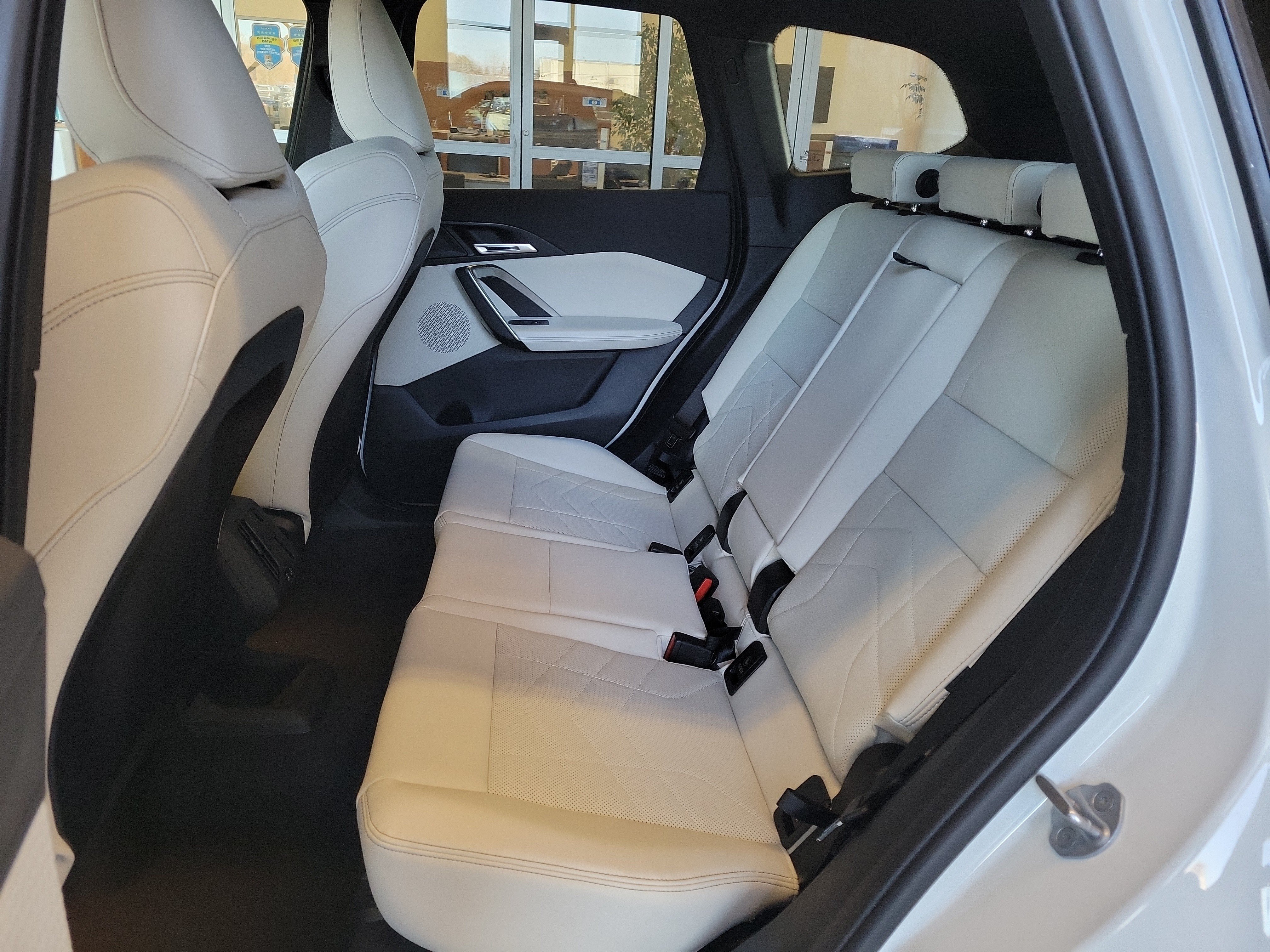 Used 2026 BMW X1 xDrive28i w/ Technology Package AWD/4WD image 16