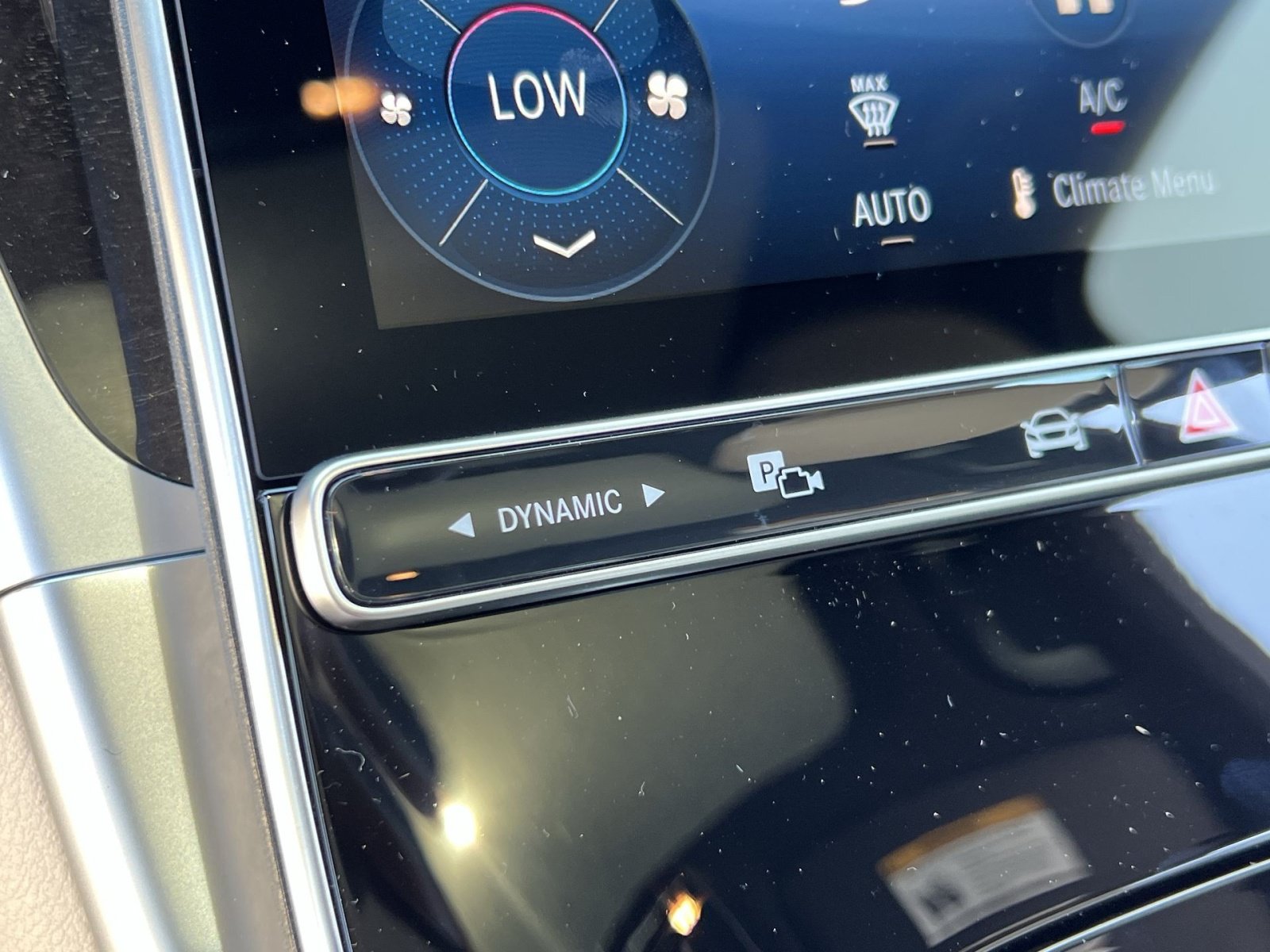 New 2026 Mercedes-Benz C 300 4MATIC Sedan image 39