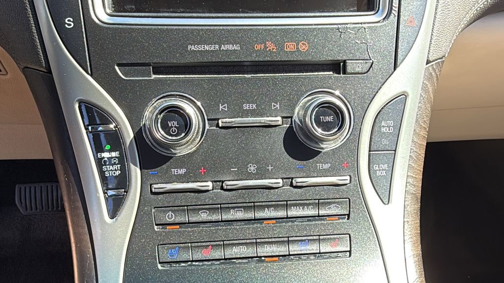 Used 2017 Lincoln MKX Reserve image 26