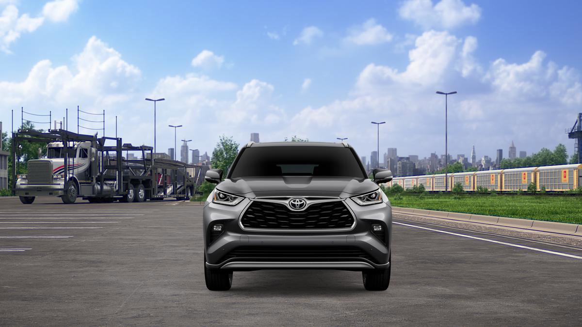 New 2026 Toyota Highlander Platinum image 17