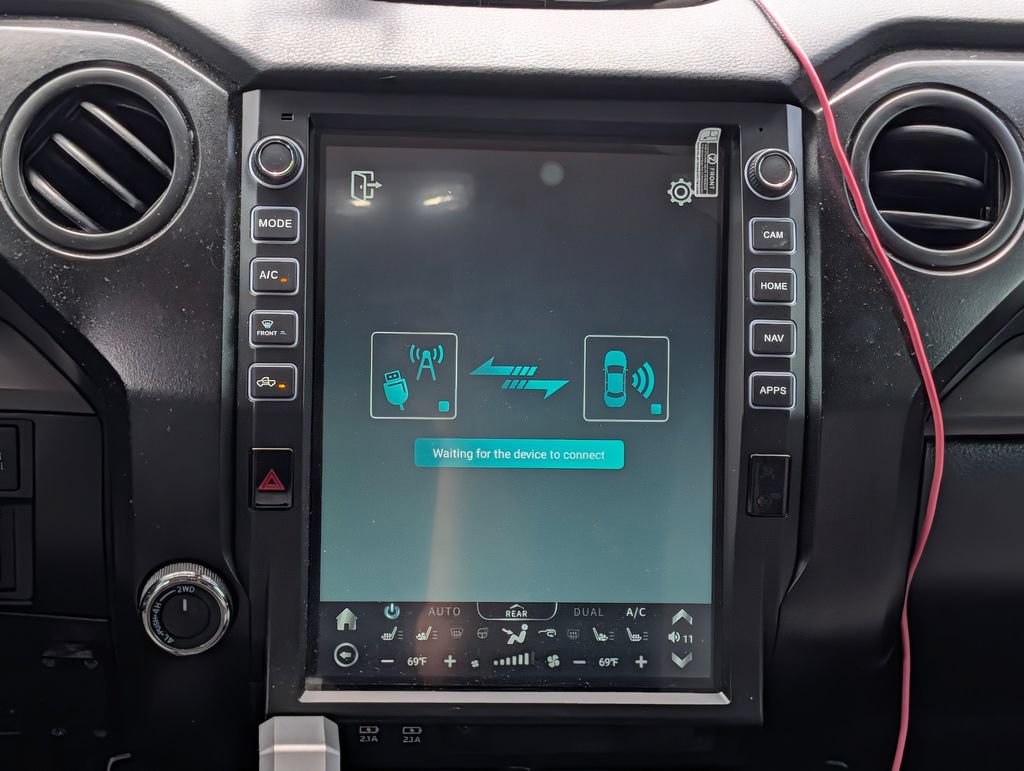 Used 2020 Toyota Tundra SR5 w/ SR5 Upgrade Package AWD/4WD image 15