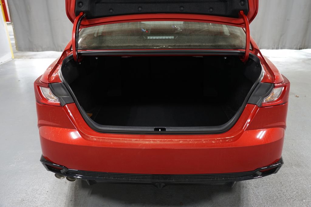 New 2026 Toyota Camry Hybrid image 35