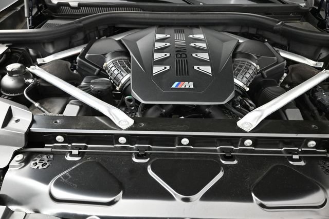 Certified 2025 BMW X7 M60i AWD/4WD image 23