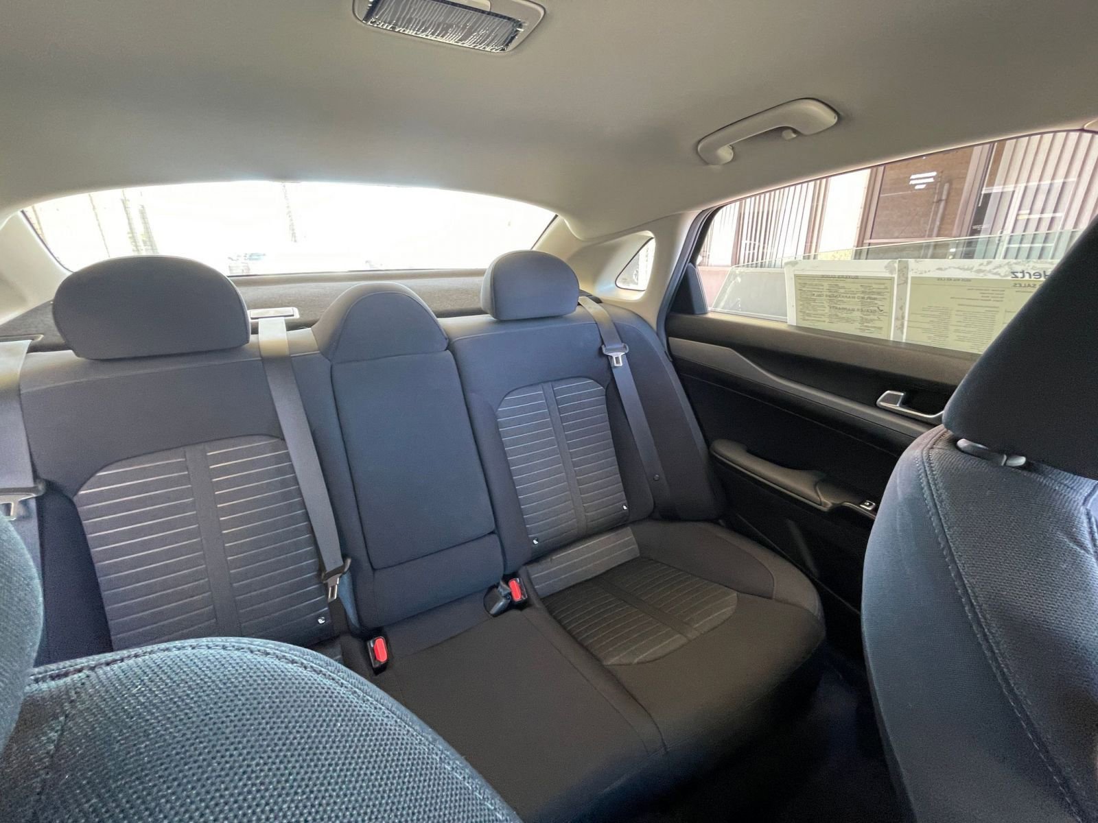 Used 2025 Kia K5 LXS image 37