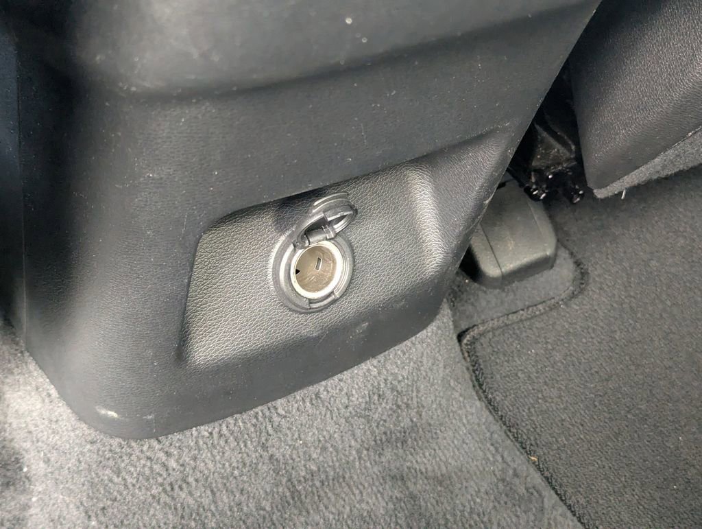 Used 2022 Kia Telluride S image 19