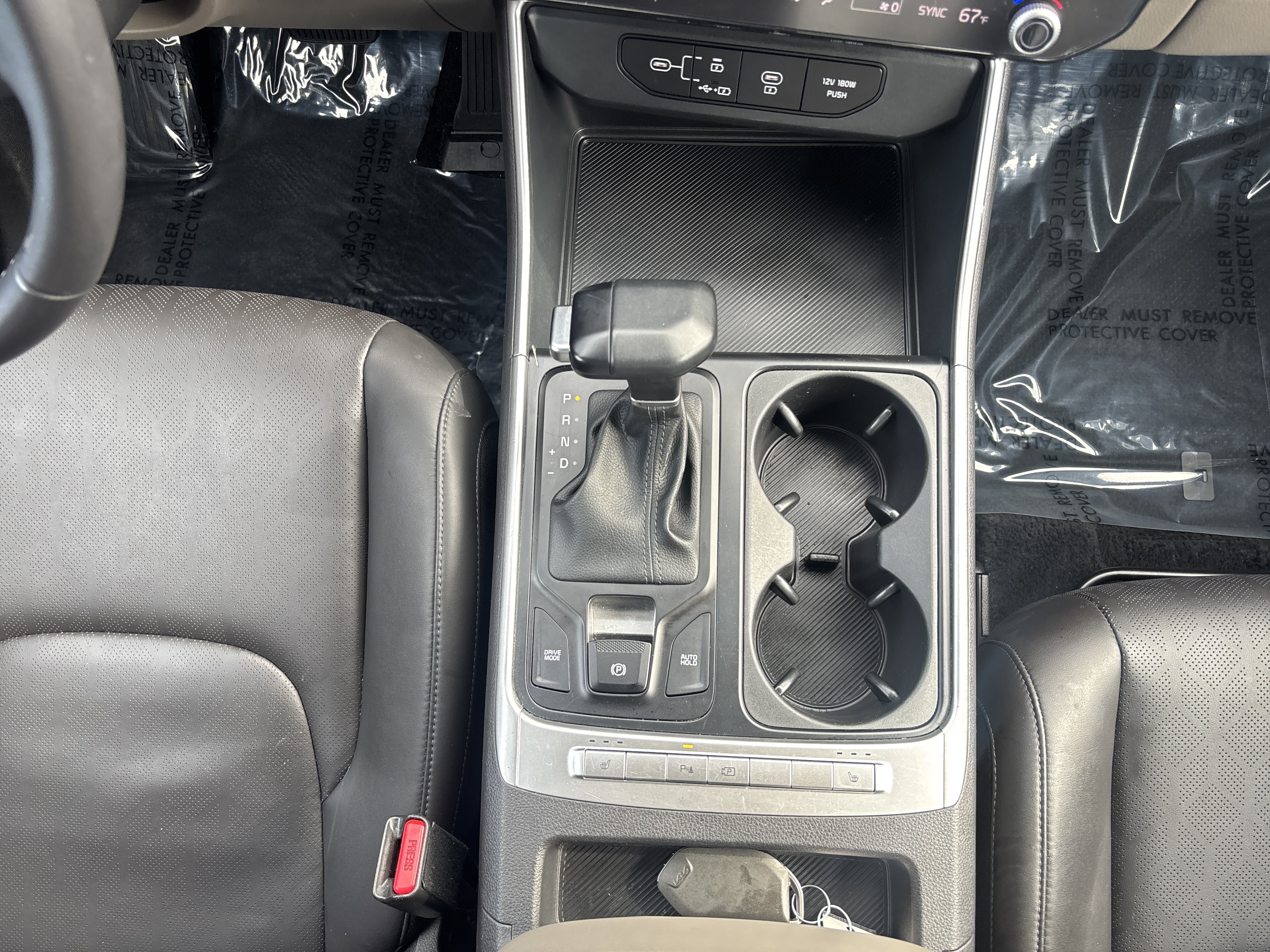 Used 2025 Kia Carnival FWD image 13