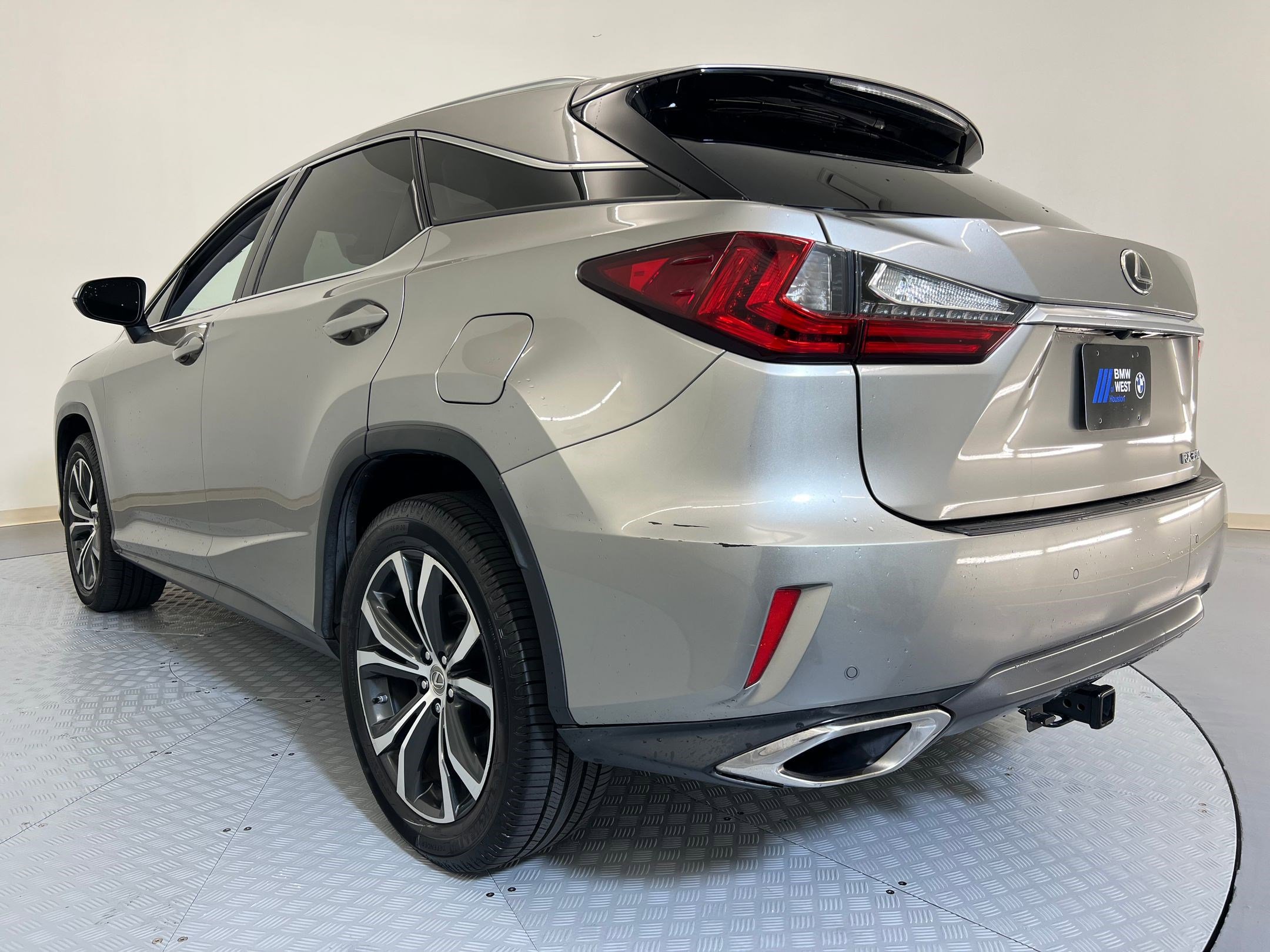 Used 2017 Lexus RX 350 AWD image 3