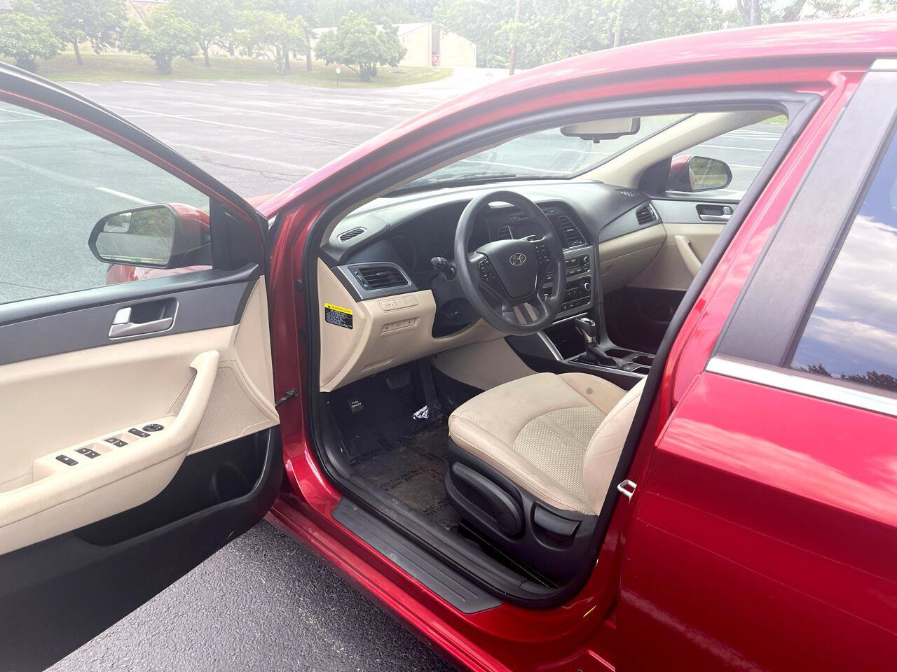 Used 2016 Hyundai Sonata SE FWD image 28