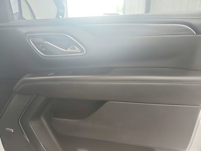 Used 2024 GMC Yukon SLT RWD image 43