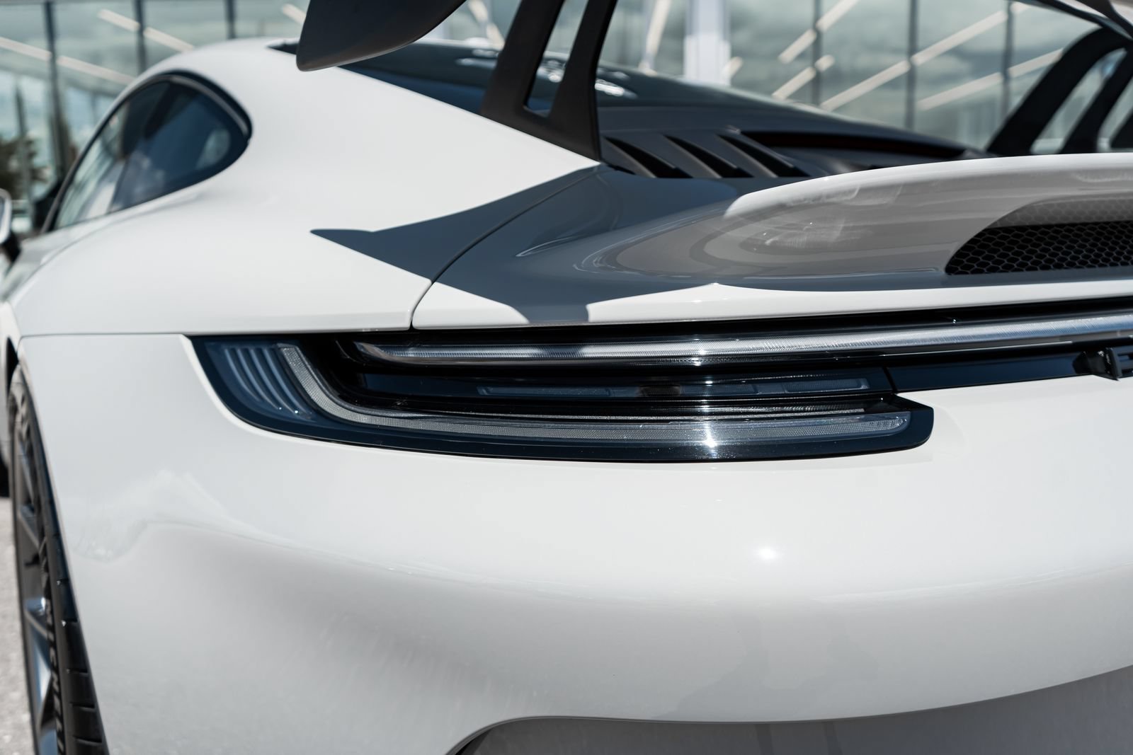 Used 2024 Porsche 911 GT3 RWD image 12