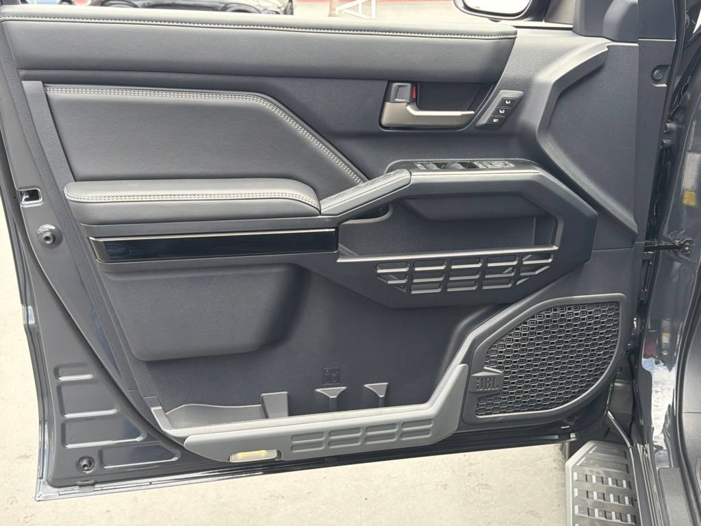 New 2026 Toyota 4Runner Limited AWD/4WD image 19
