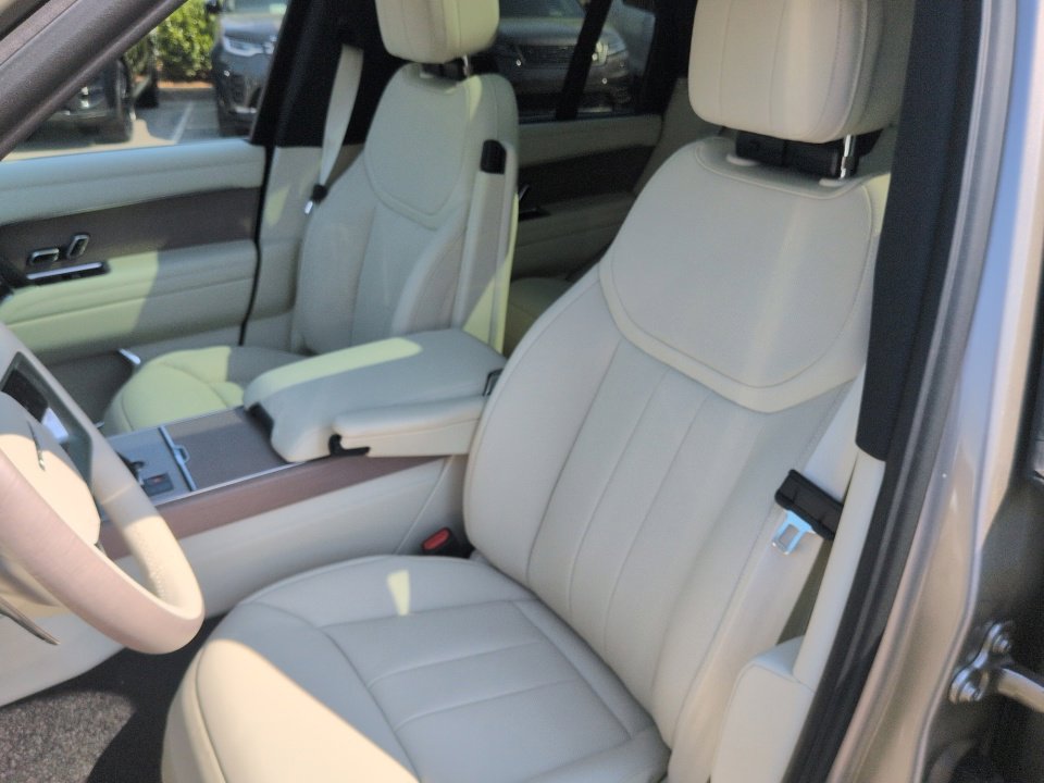 New 2026 Land Rover Range Rover SE AWD/4WD image 28