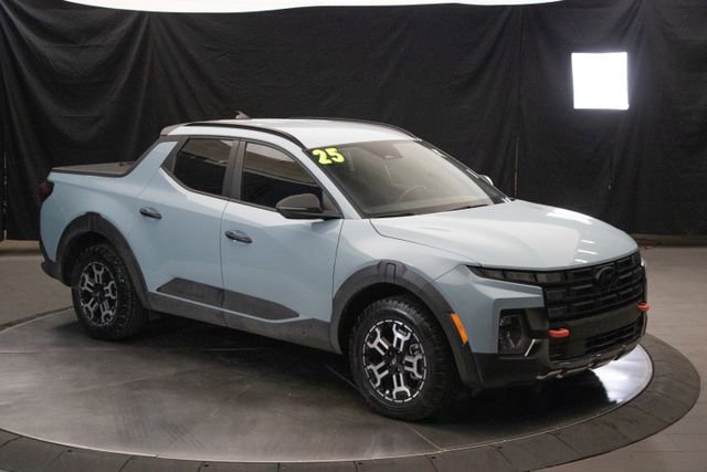Used 2025 Hyundai Santa Cruz XRT image 2