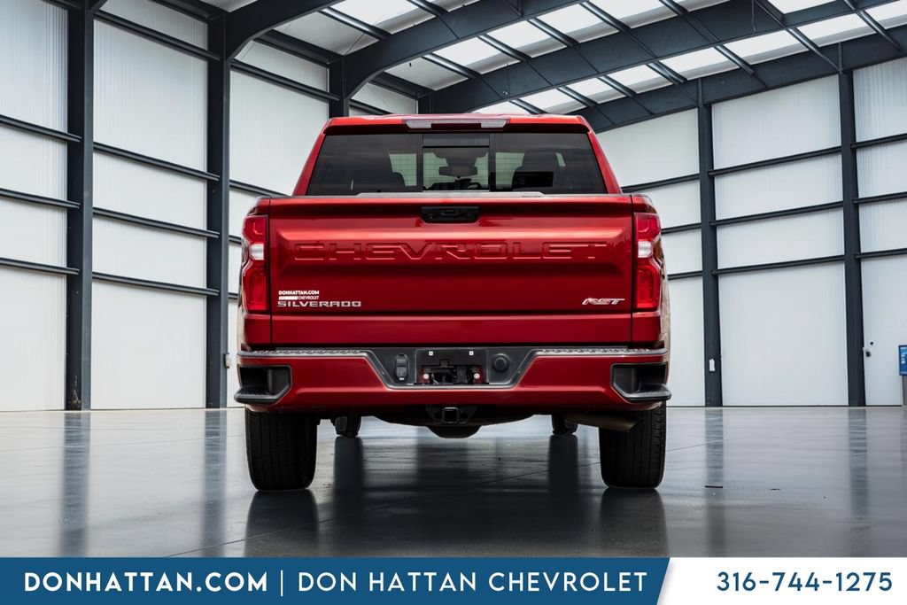 Used 2022 Chevrolet Silverado 1500 RST w/ Convenience Package II AWD/4WD image 24