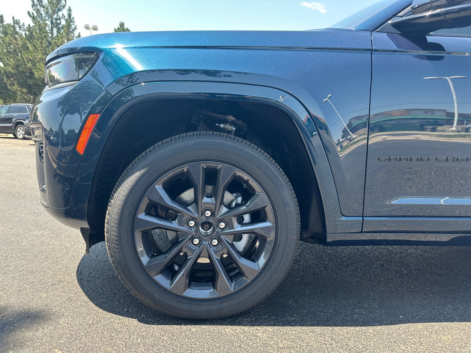 New 2026 Jeep Grand Cherokee Limited AWD/4WD image 10