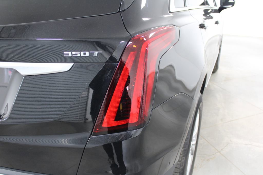 Used 2022 Cadillac XT5 Premium Luxury w/ Technology Package image 12