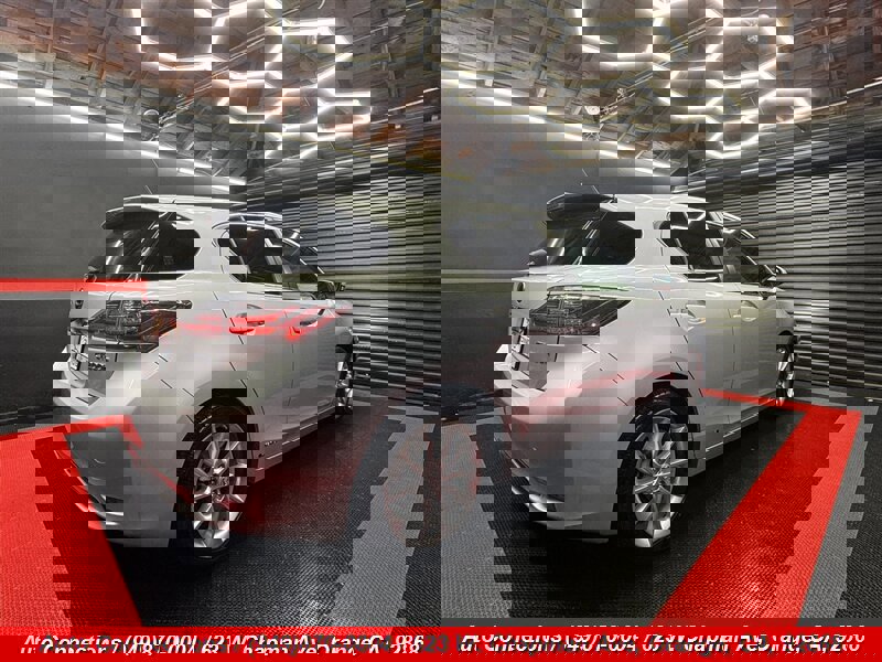 Used 2012 Lexus CT 200h image 3