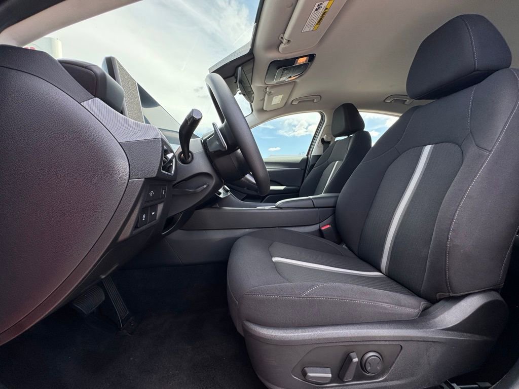 Used 2024 Hyundai Sonata SEL FWD image 16