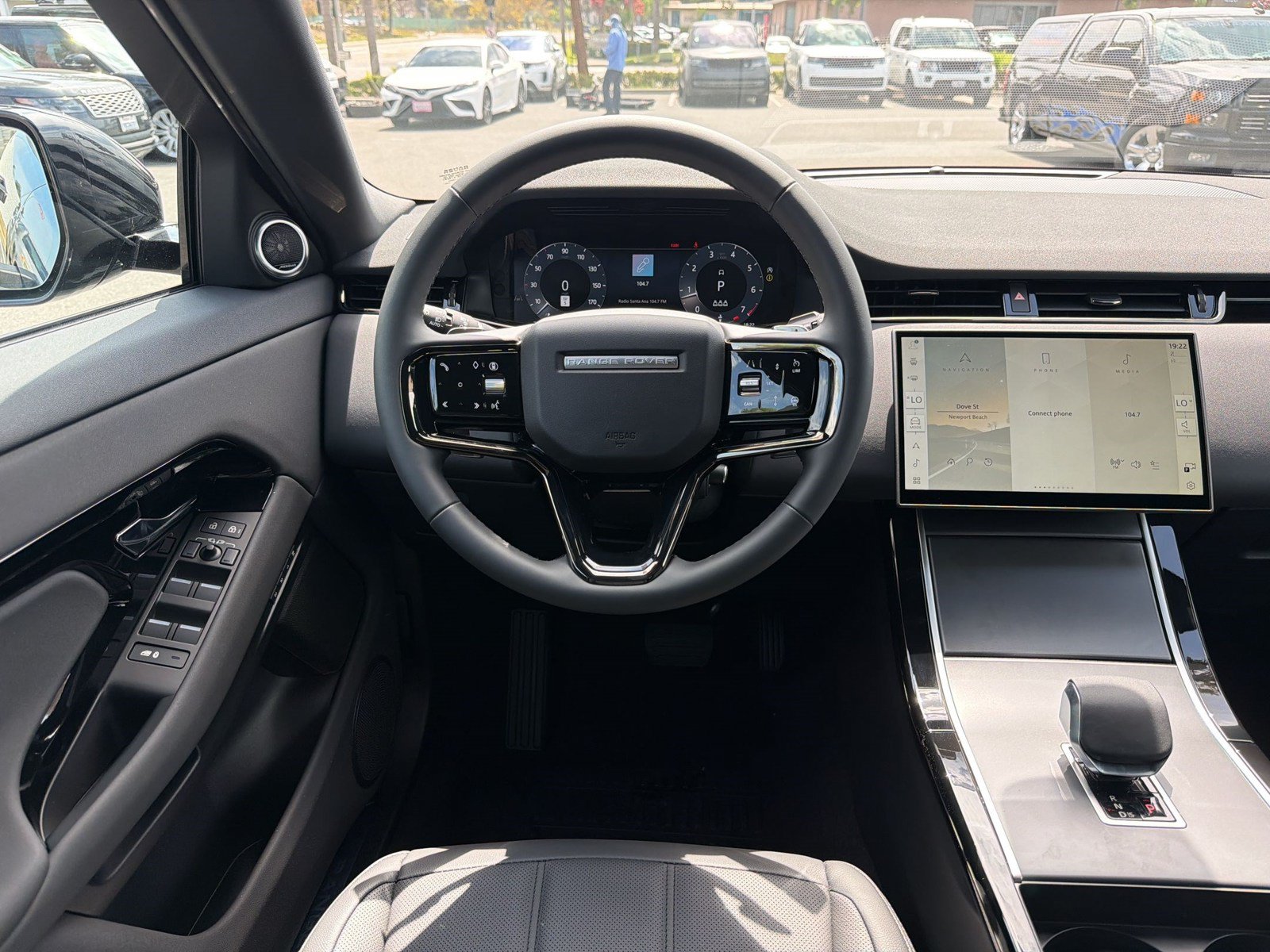 New 2026 Land Rover Range Rover Evoque S AWD/4WD image 29
