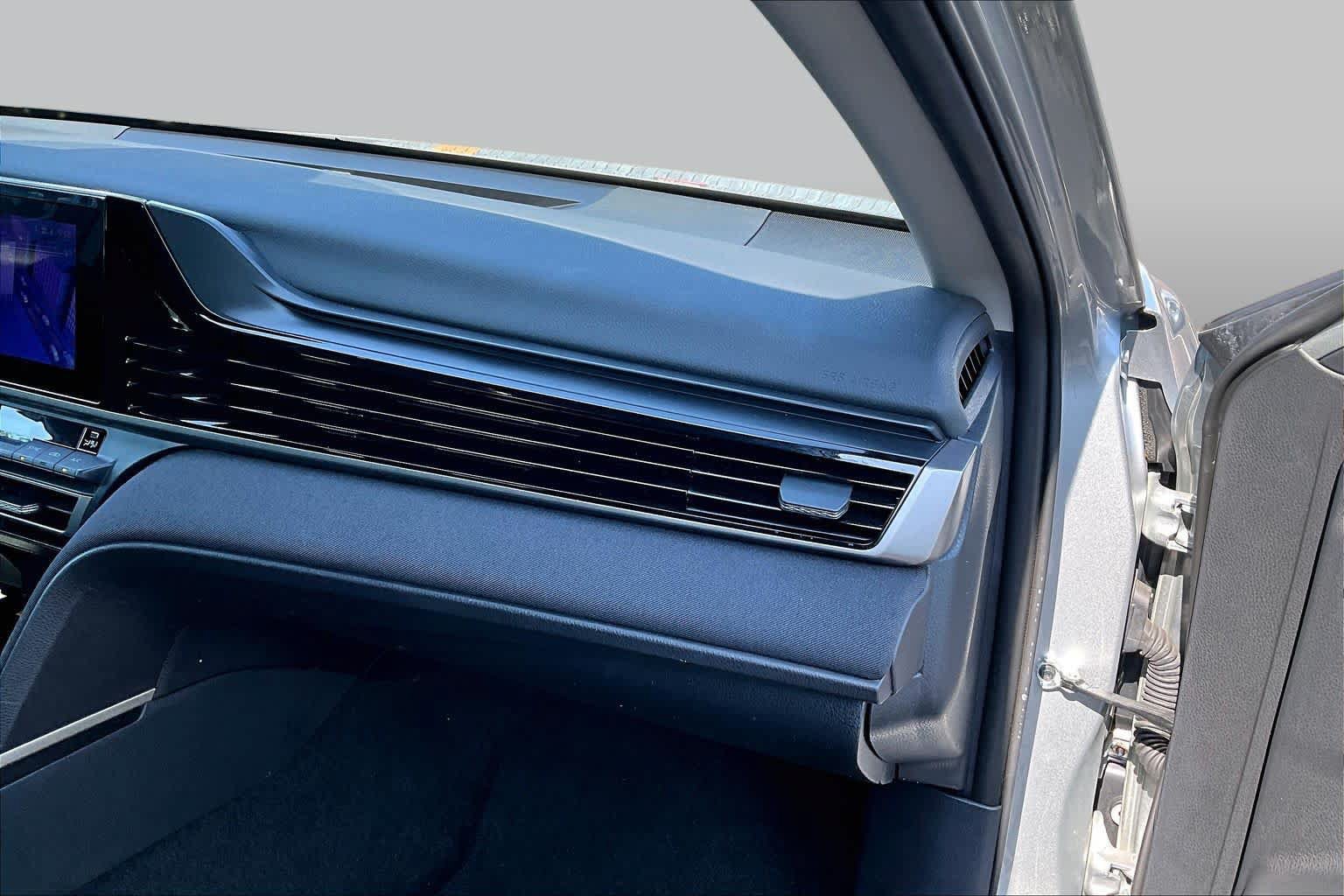 Certified 2025 Toyota Camry LE FWD image 19