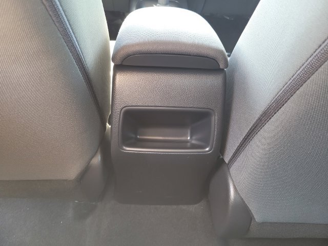 Used 2022 Toyota Corolla LE FWD image 17