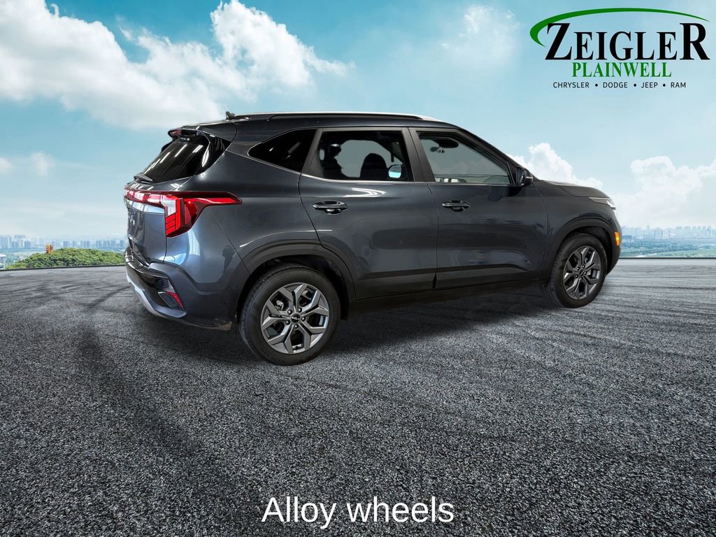 Used 2024 Kia Seltos S image 9