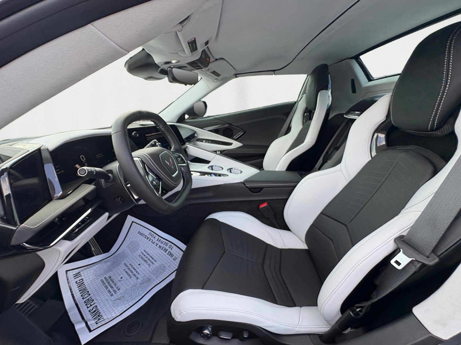 New 2027 Chevrolet Corvette Grand Sport w/ Z52 Sport Performance Package RWD image 11