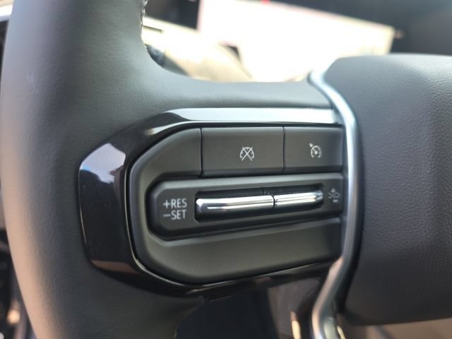 New 2026 Chevrolet Colorado ZR2 w/ Midnight Edition AWD/4WD image 21