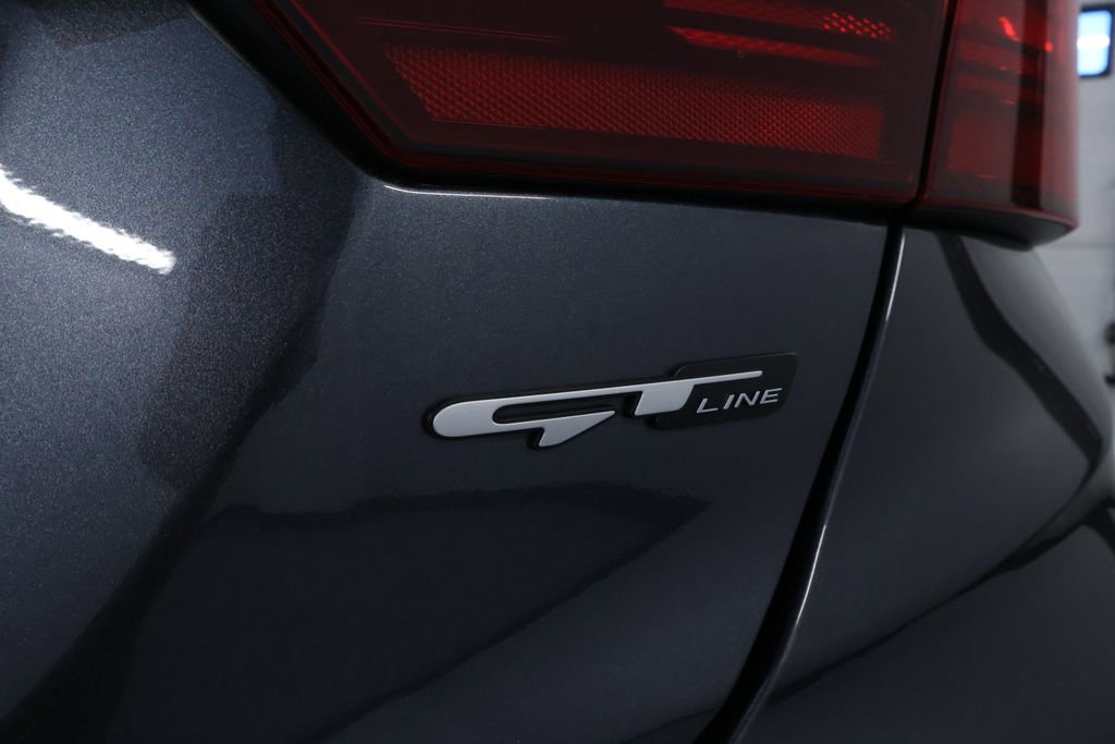 Used 2023 Kia Forte GT-Line image 11