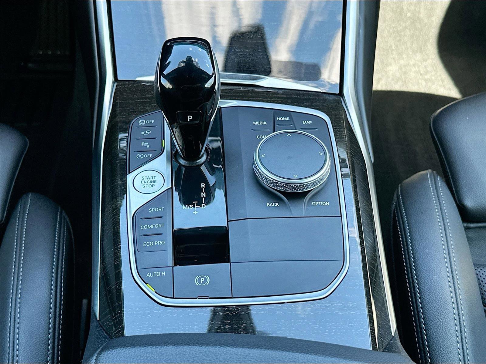 Used 2023 BMW 430i xDrive Coupe w/ Parking Assistance Package image 15