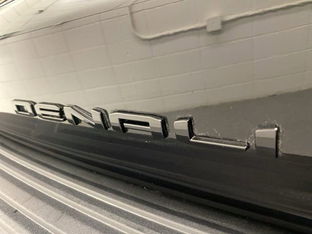 Used 2024 GMC Yukon XL Denali w/ Advanced Technology Package image 31