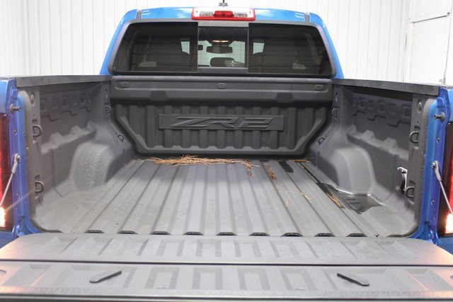 Used 2024 Chevrolet Colorado ZR2 w/ Technology Package image 7