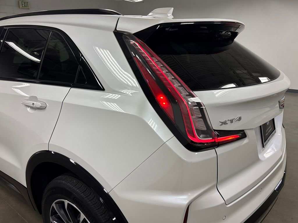 Used 2024 Cadillac XT4 Sport w/ Cold Weather Package image 14