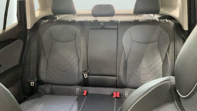 New 2026 Volkswagen Tiguan SE AWD/4WD image 18