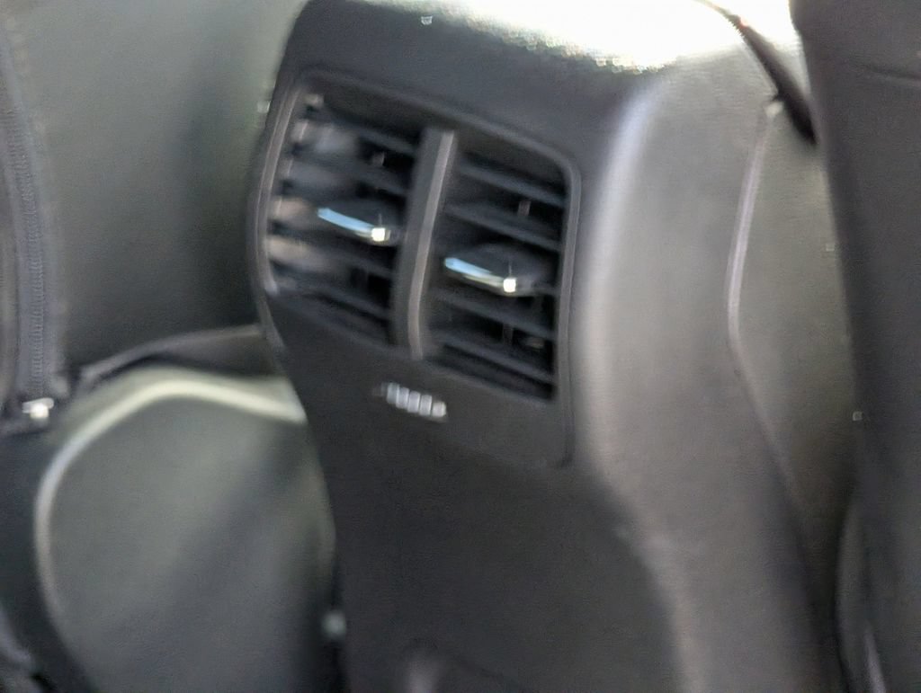 Used 2025 Ford Escape ST-Line FWD image 30