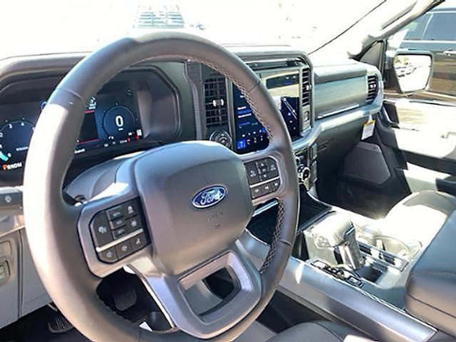 New 2025 Ford F150 Lariat w/ Equipment Group 502A High AWD/4WD image 27