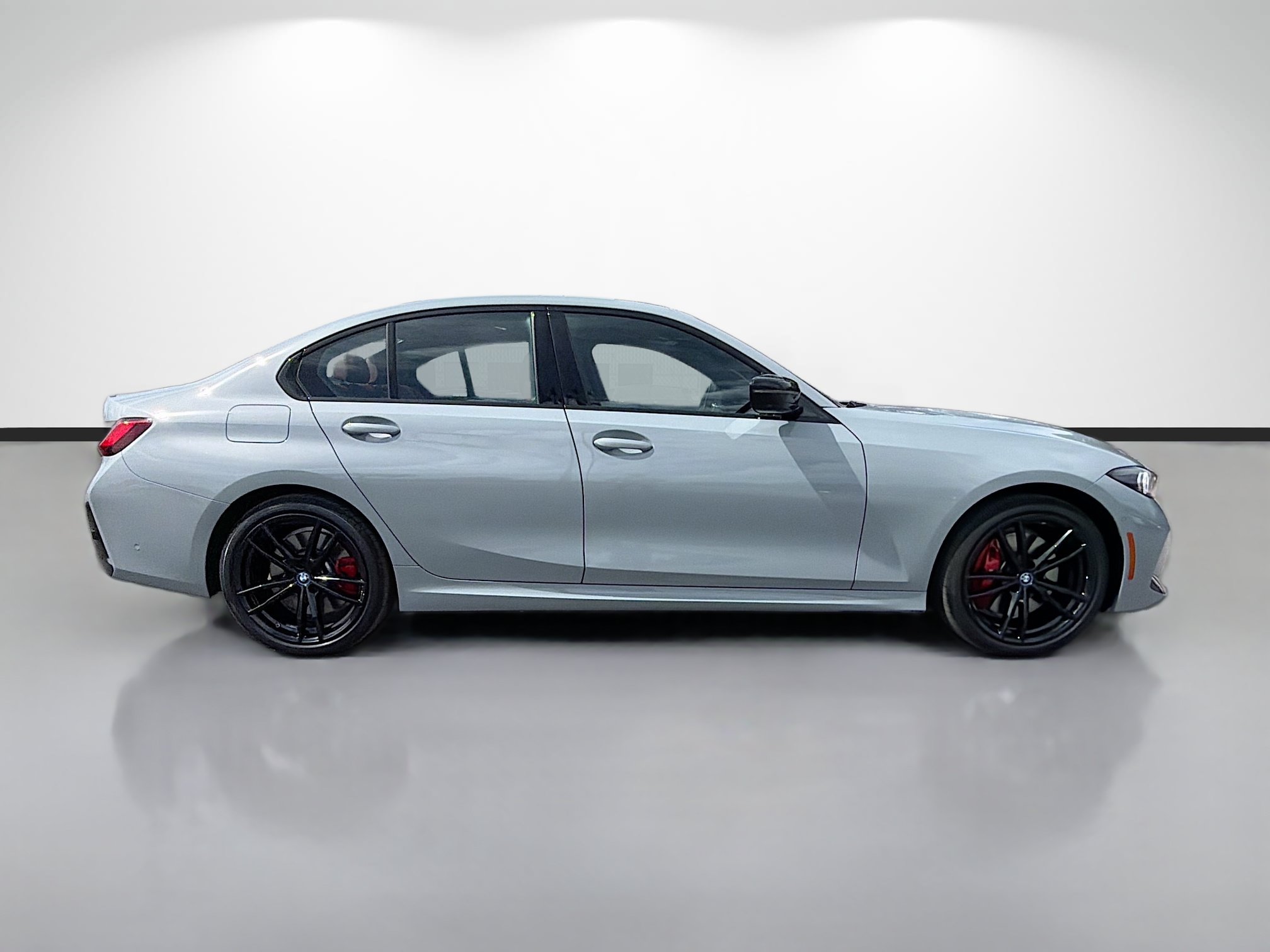 Used 2024 BMW 330e w/ Premium Package RWD image 2
