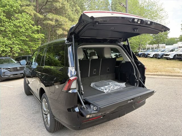 New 2026 Lincoln Navigator Reserve AWD/4WD image 26